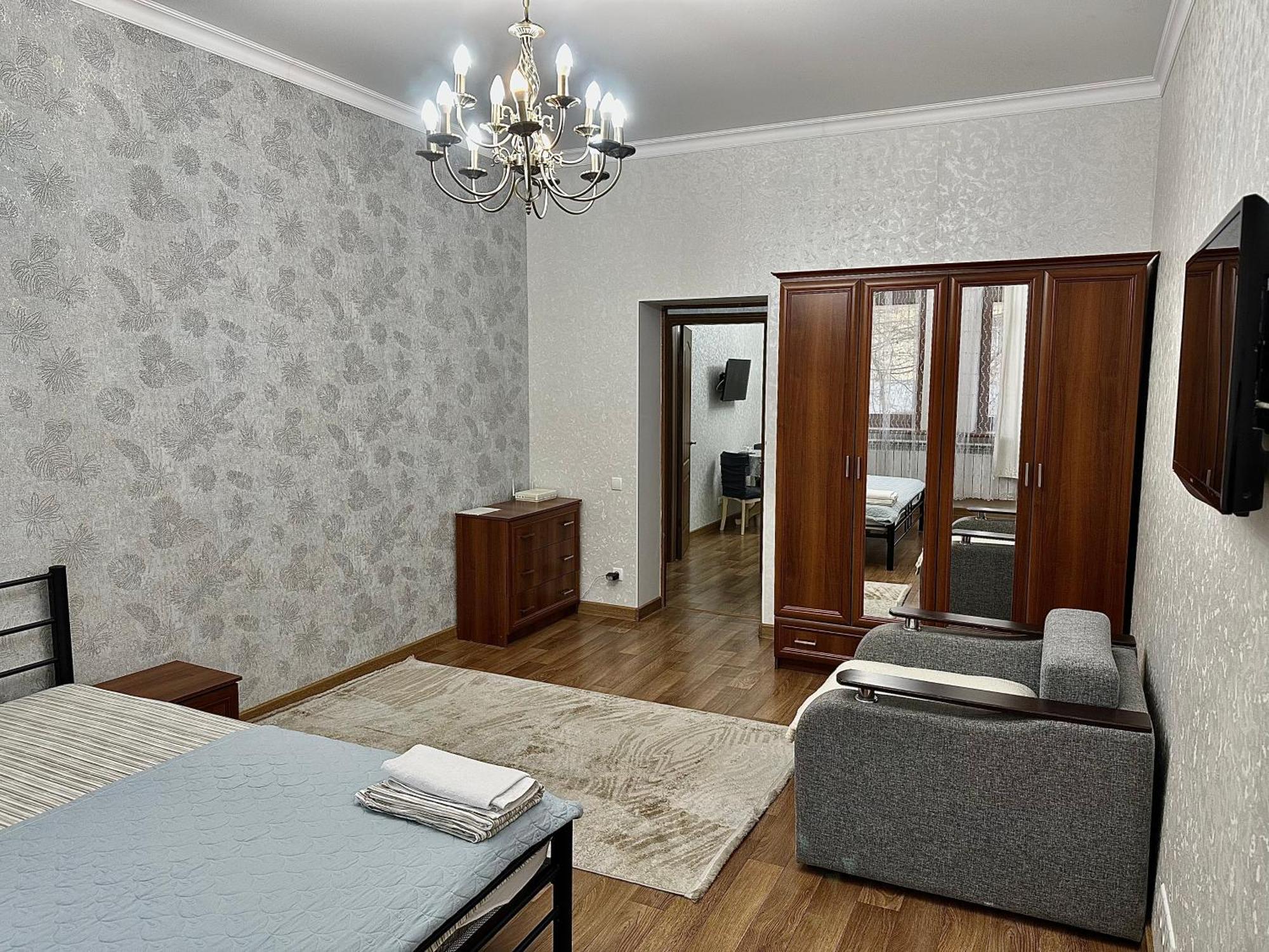 Майлина 10 Аэропорт Apartment Turksib Luaran gambar